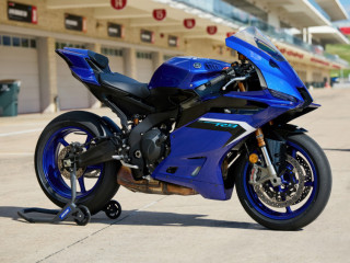 exhibe-magasin-et-plus