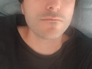 bi-cherche-a-sucer-homme-bi-fiable-et-viril