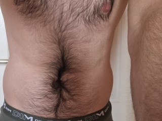 cherche-jeune-homme-2540-ans-pour-passer-un-bon-moment