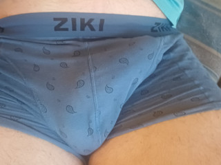 cherche-trous-pour-y-mettre-ma-grosse