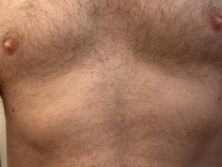 caresse-avec-homme-mur