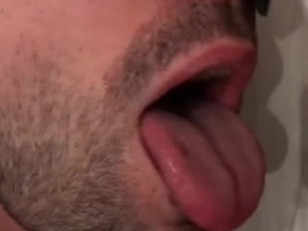 suceur-discret-cherche-groupe-drabes-heteros