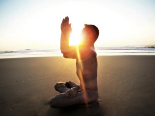 lart-du-massage-tantra-par-le-toucher-conscient-pour-le-bien-etre-des-hommes