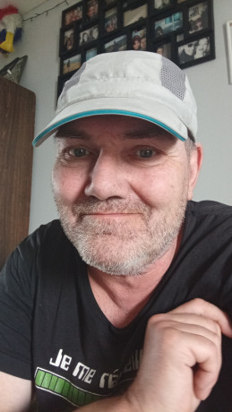 male-dominant-cherches-sa-petite-femelle-soumise-big-0