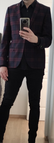 suce-une-queue-qui-sent-la-chatte-big-0