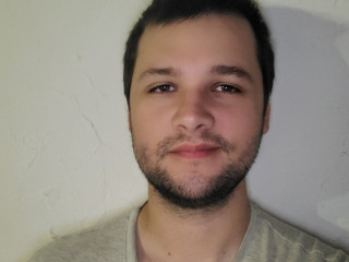 jh-bi-cherche-couples-mures-ou-femmes-mures