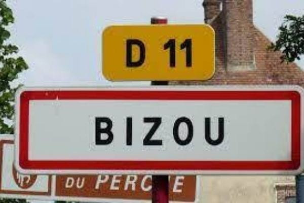 hetero-curieux-pour-jeune-a-pervertir-big-0