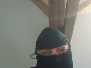 soumis-sans-collier-pour-maitre