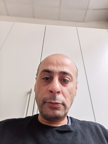 ma-grosse-queue-recois-une-tres-grosse-black-avec-tres-tres-tres-gros-nichons0660337850-big-0