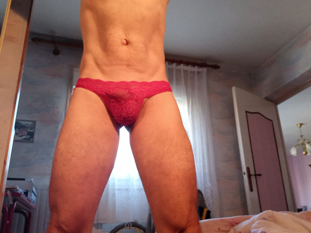 homme-soumis-ch-maitre-ou-couple-dominant-big-1