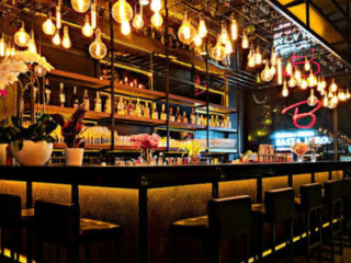 echanger-discuter-faire-de-nouvelles-connaissances