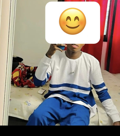 jeune-garcon-black-mignon-big-0