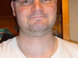 h-44-ans-celib-hetero-cherche-sexfriend-femme-couple