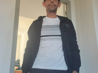 homme-sensuel-cherche-son-homme