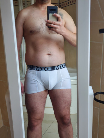 cherche-femme-avec-minou-poilu-pour-fun-big-0