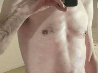 plaisir-profond-pour-femme-seule-ou-madame-devant-mari-ou-trio