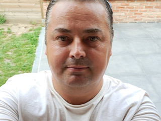 couple-recherche-une-femme-pour-relation-a-3