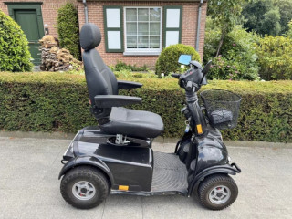 scooter-electrique-tout-terrain-haut-de-gamme-handicape